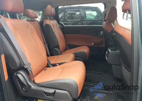 2025 Kia Carnival Sx z USA, uszkodzony, nr VIN KNDNE5K33S6490347